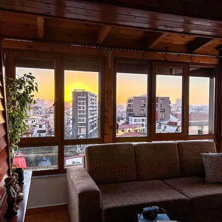 Skyview Oasis Premium Апартаменты *